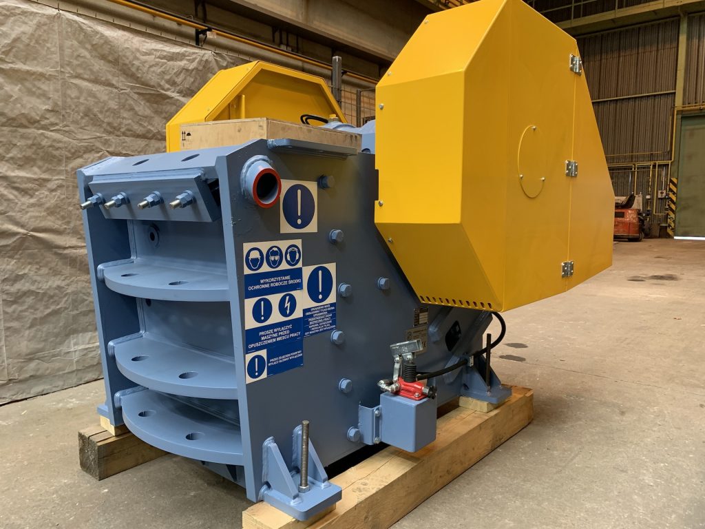 DELIVERY OF JAW CRUSHER DCJ 700 x 500